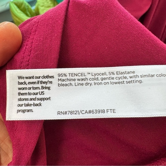 Eileen Fisher Elegant Burgundy Dress size L - Picture 4 of 7